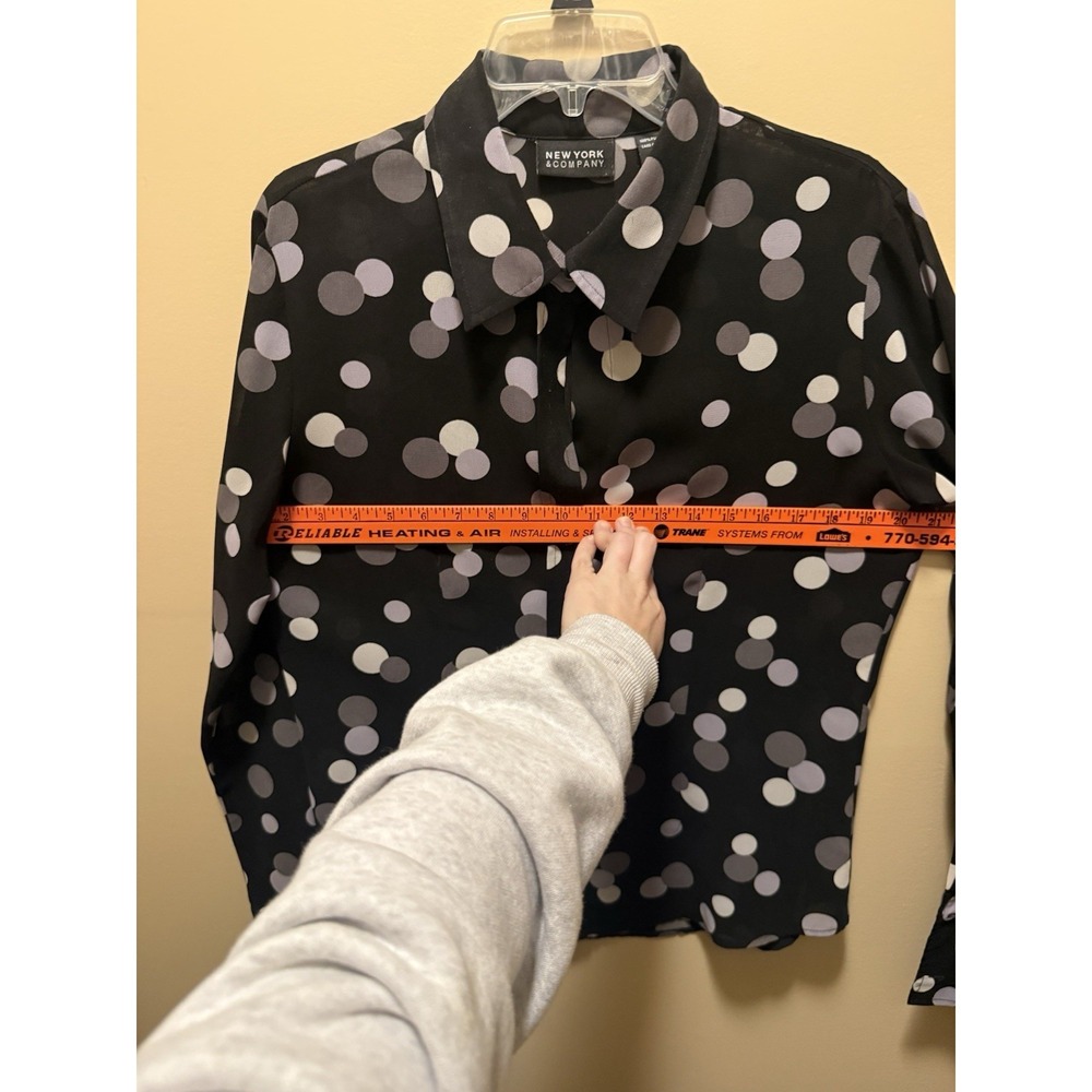New York Company Women's Sheer Shirt Black Gray Poly Polka Dot Long Sleeve Large - Picture 5 of 6